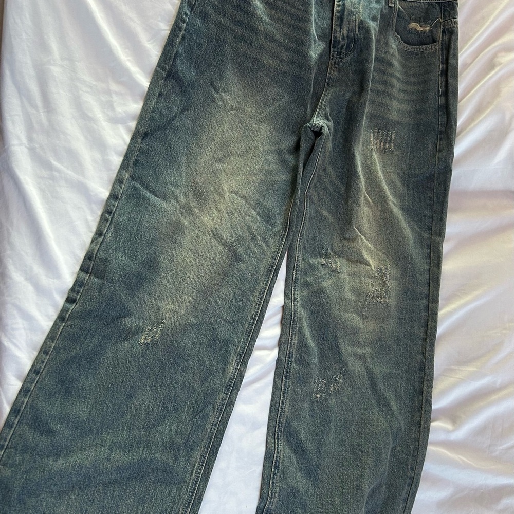Brand new with tag AELFRIC EDEN BAGGY JEANS- unisex